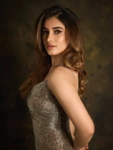 Rasha Thadani Height